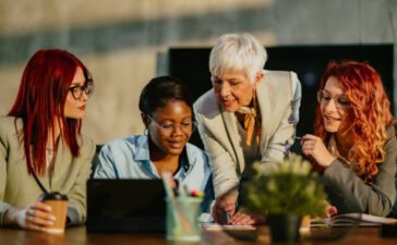Coaching, Mentoring & Developing Others: Nurturing Potential, Driving Success