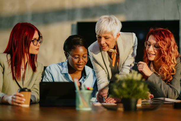 Coaching, Mentoring & Developing Others: Nurturing Potential, Driving Success